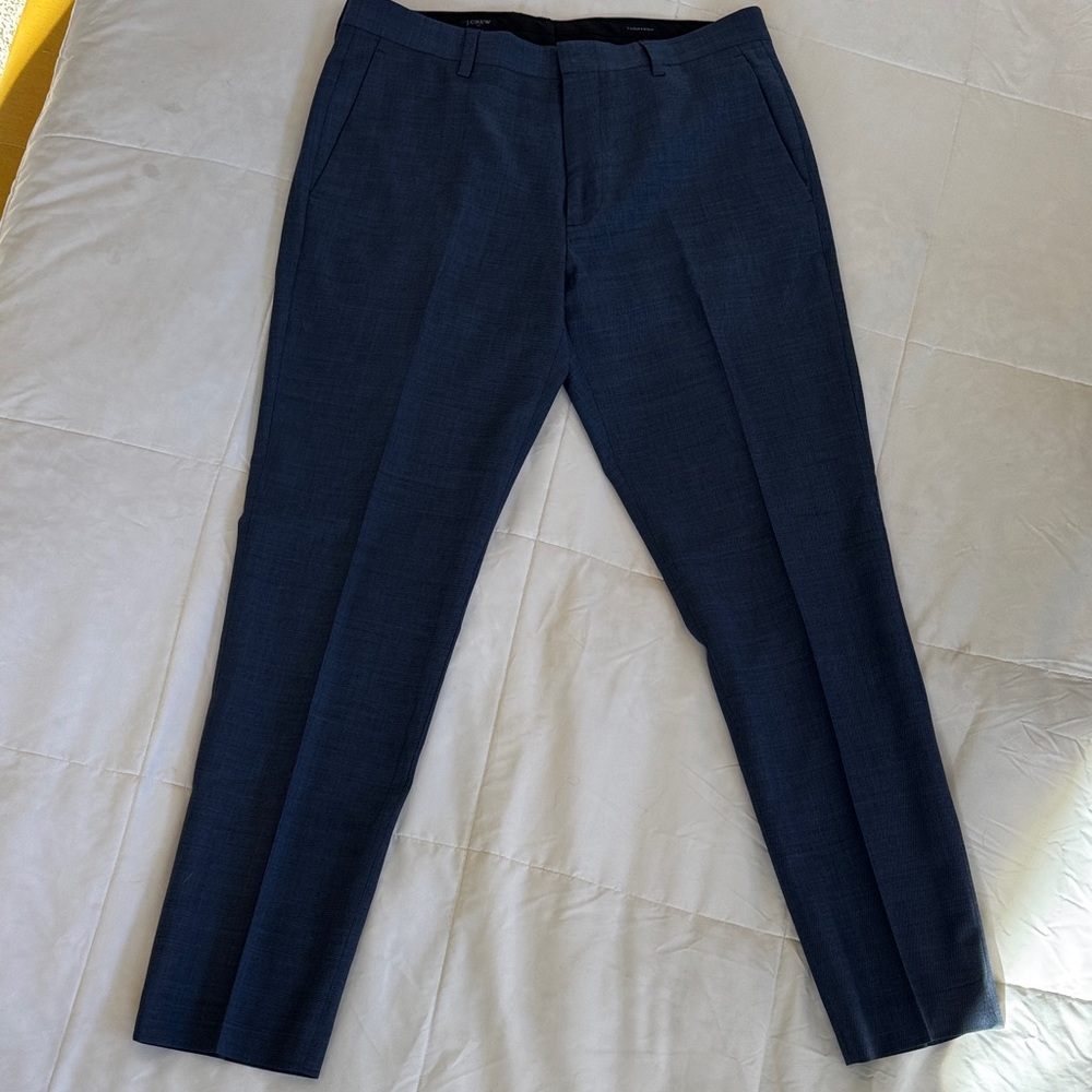 J. Crew Thompson Slim Fit Dress Pant 31/30 - like new